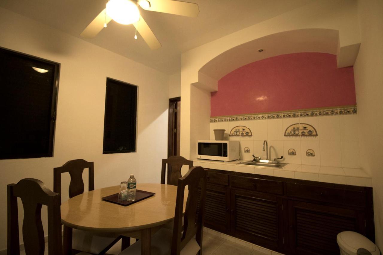 Chac Chi Hotel & Suites Isla Mujeres Esterno foto