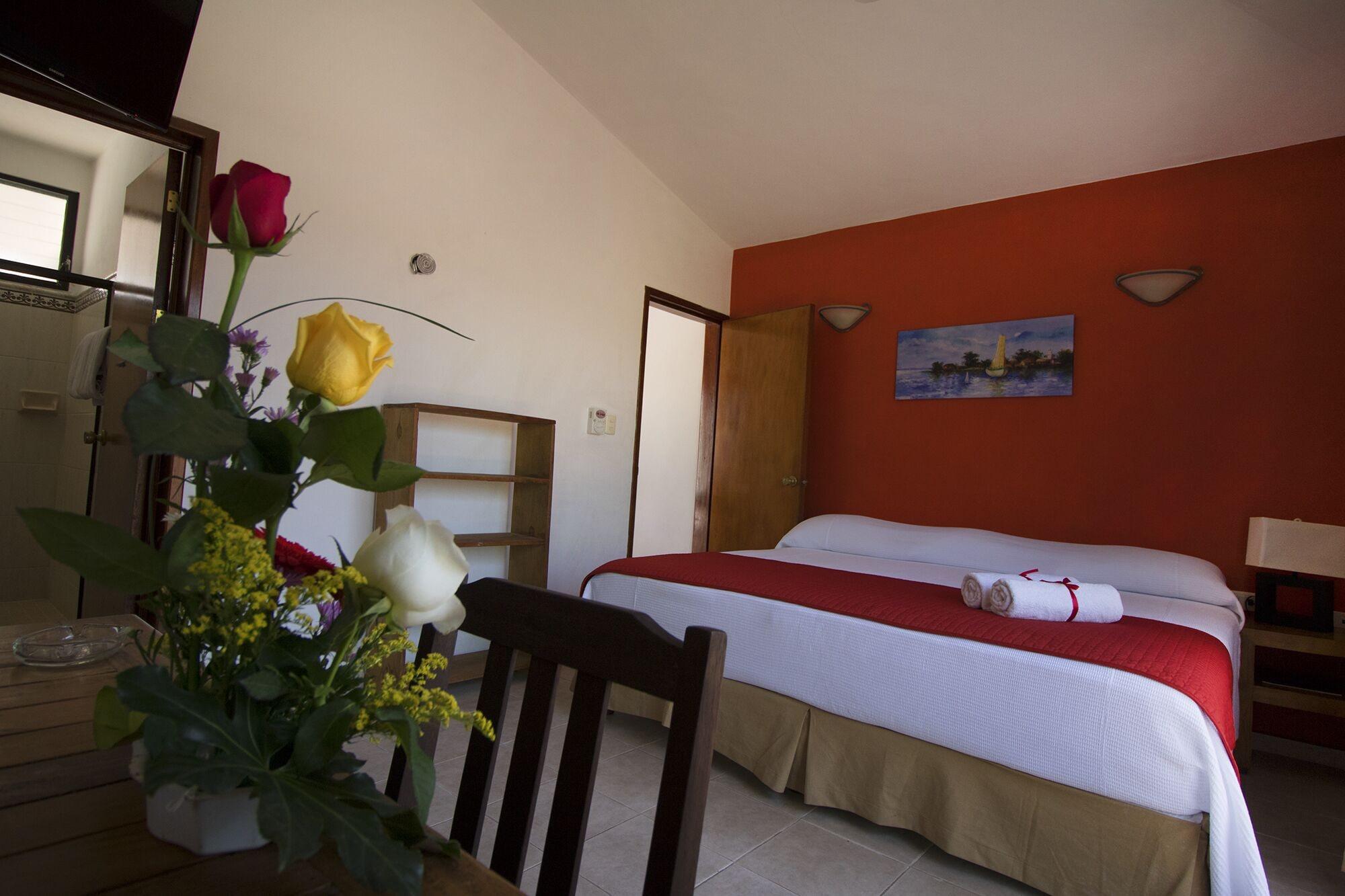 Chac Chi Hotel & Suites Isla Mujeres Esterno foto