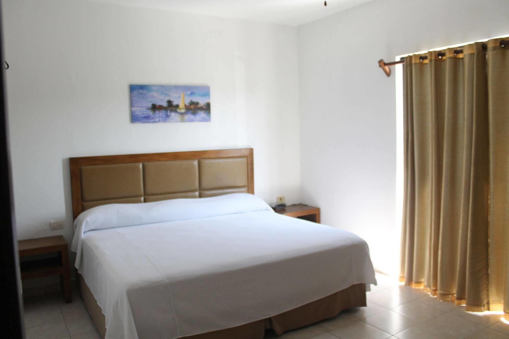 Chac Chi Hotel & Suites Isla Mujeres Esterno foto